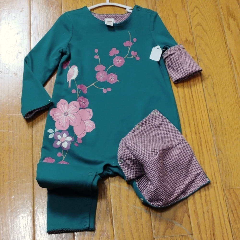 BRAND: Tea Collection - SIZE: 18-24M (Reversible)